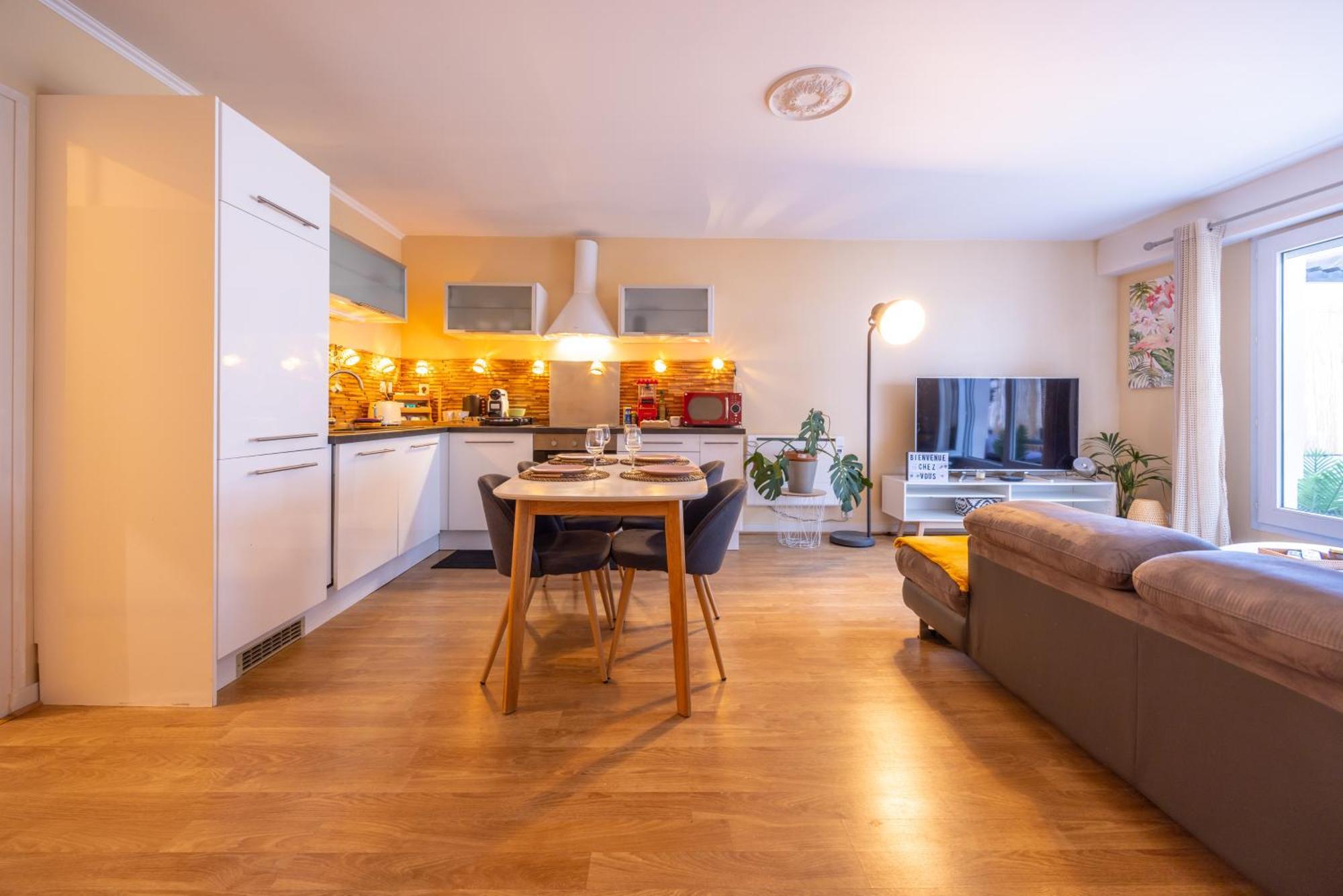 Ferienwohnung Le Coin Du Bonheur Nantes Exterior foto