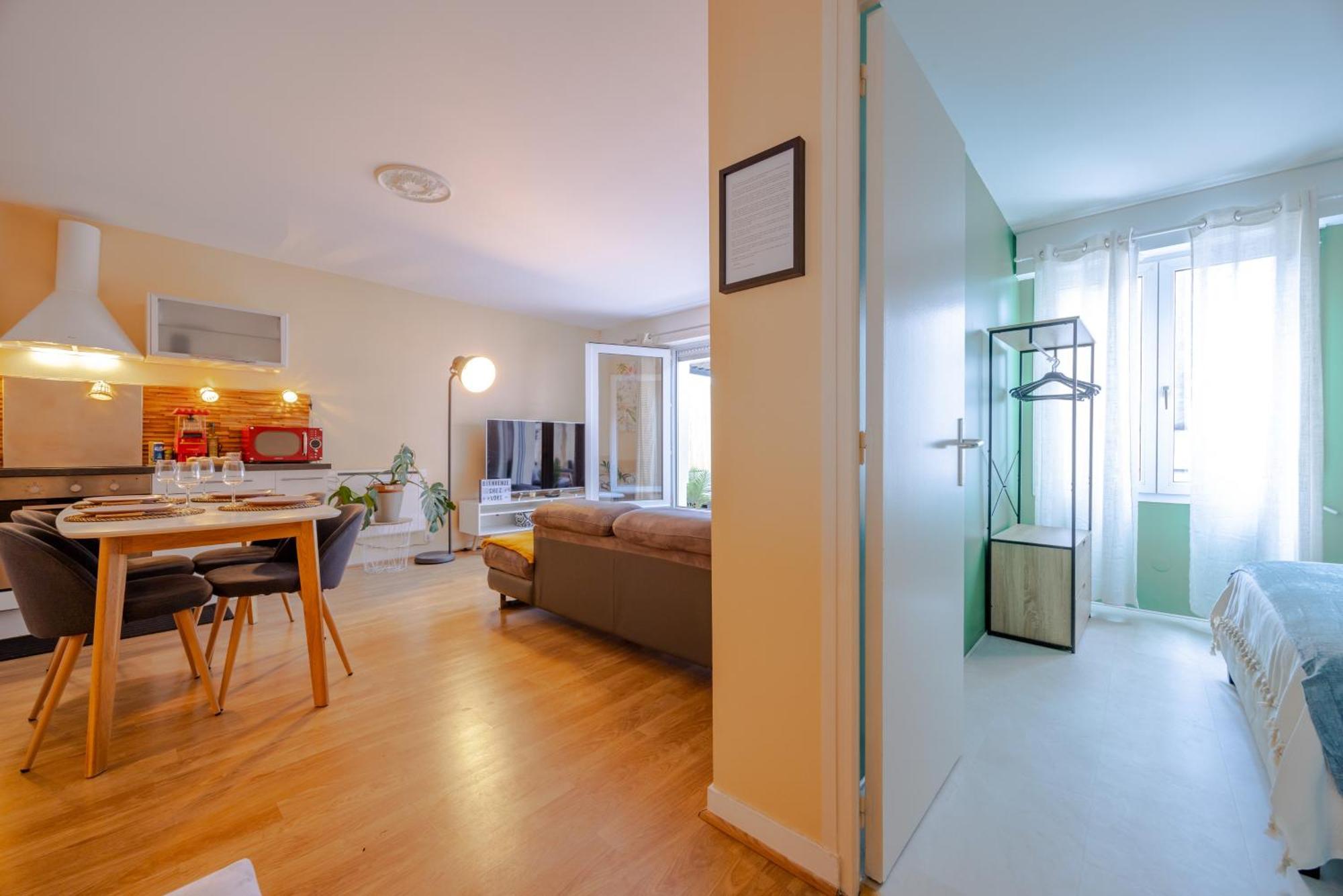 Ferienwohnung Le Coin Du Bonheur Nantes Exterior foto