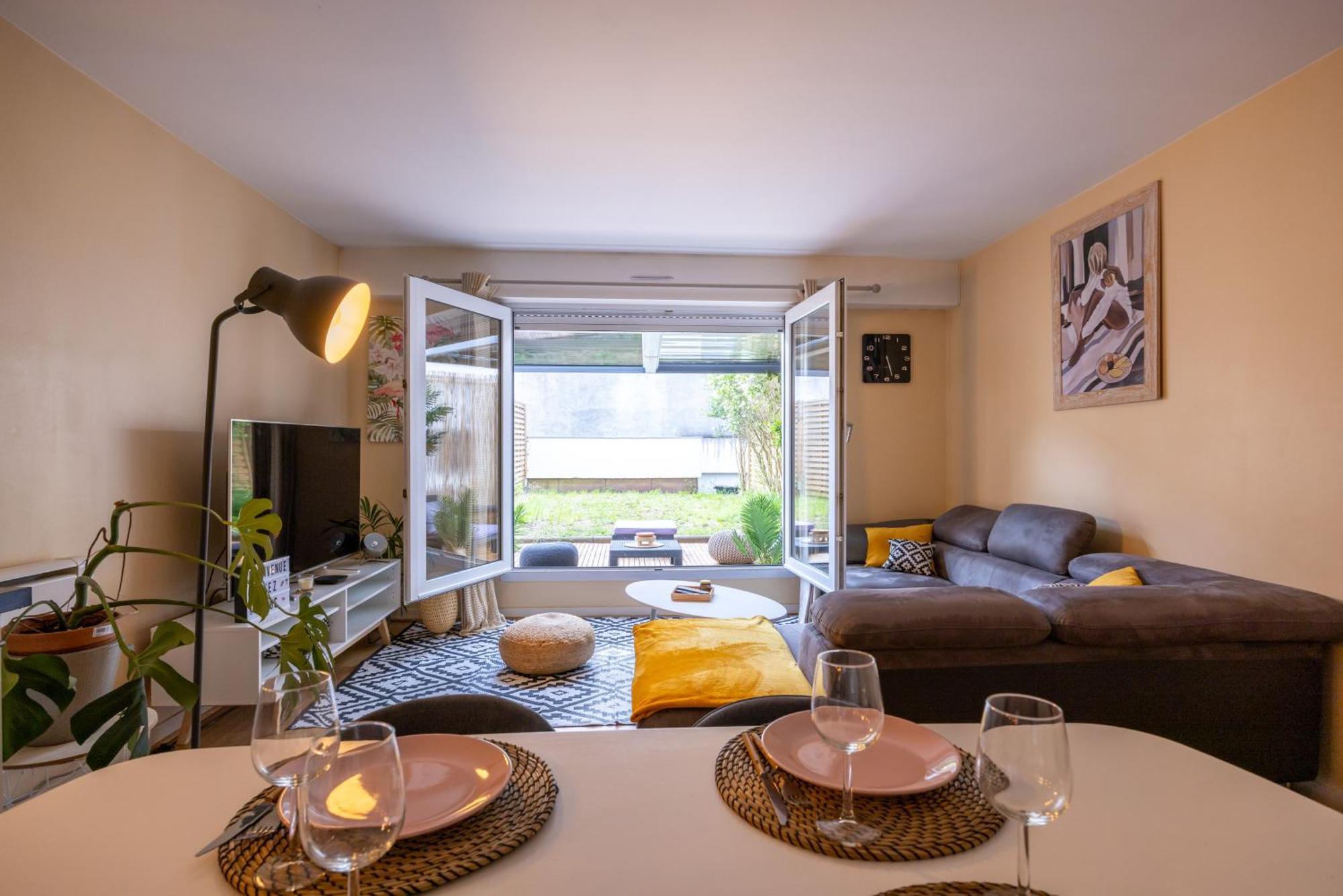 Ferienwohnung Le Coin Du Bonheur Nantes Exterior foto